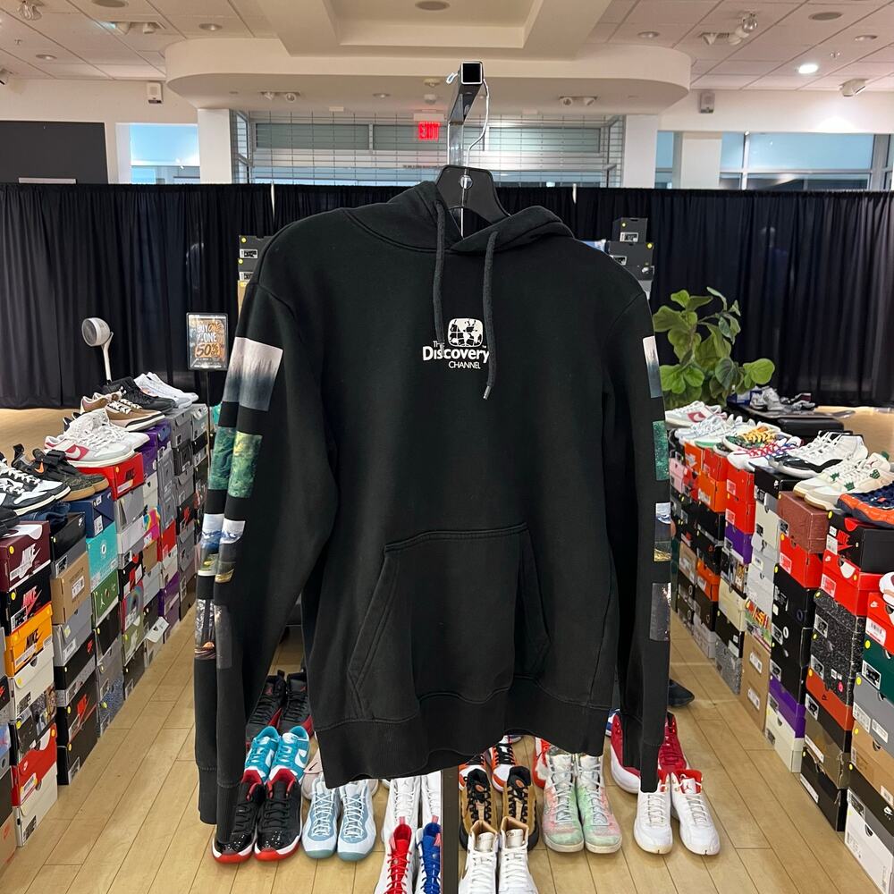Discovery Channel H&M Sweatshirt Sz S